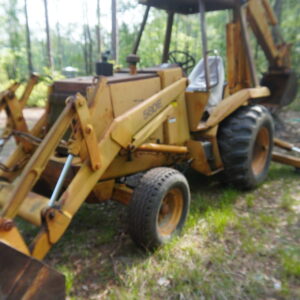 1987 Case 580super E backhoe with service manuel S/N 17045763 videos below