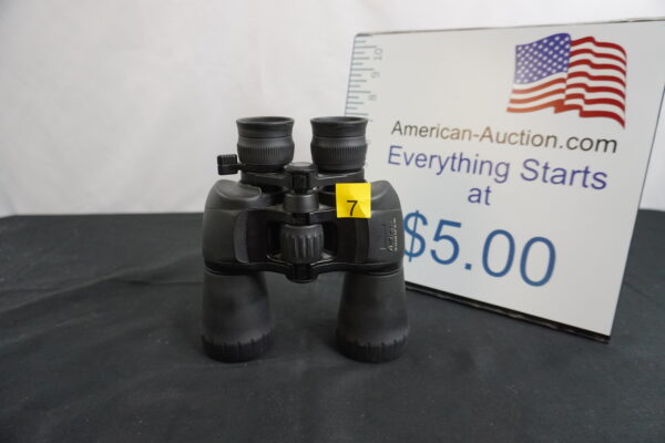 Binoculars, action 10-22x50 3.8 at 10x