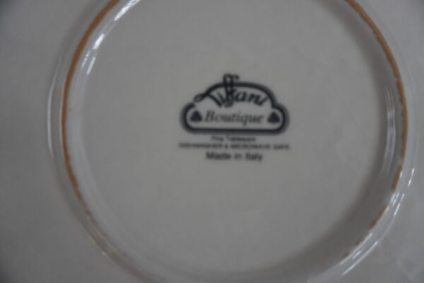 16.5 " Tiffani Boutique Dish tableware made in Italy - Image 2