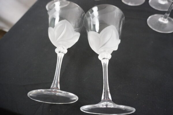 28 piece 3 different sizes "Crystal d' Argues Durand Florance" (Elegant tulip design) - Image 3