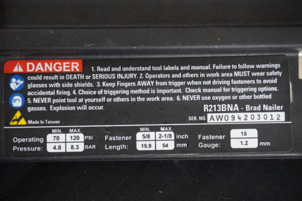 Ridgid air Nailer 5/8"-2 1/8" nails great shape - Image 2