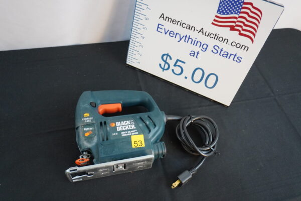 Black and Decker Vari speed reciprocating saw 120v