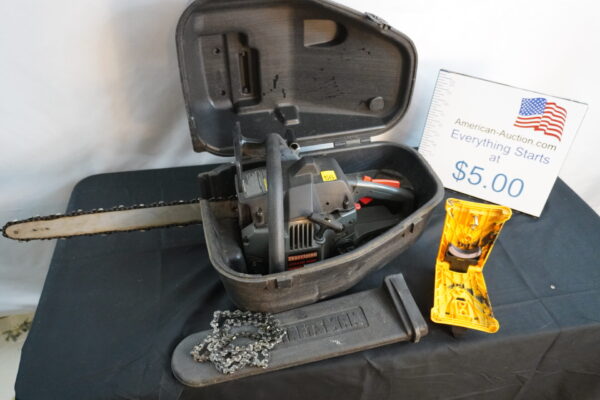Craftsman2.6 cc 18" chainsaw with AUTO sharpener, case, extra chain