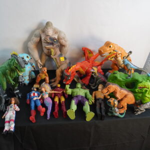 Approx 22 dinosaur/hero/ misc. toys these are quite big dinosaurs!! Surprise a kid today!!