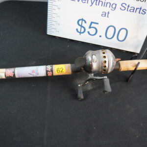 Delta reel and rod NEVER used, tag on string  lil rough from storage tho 7' ugly stick