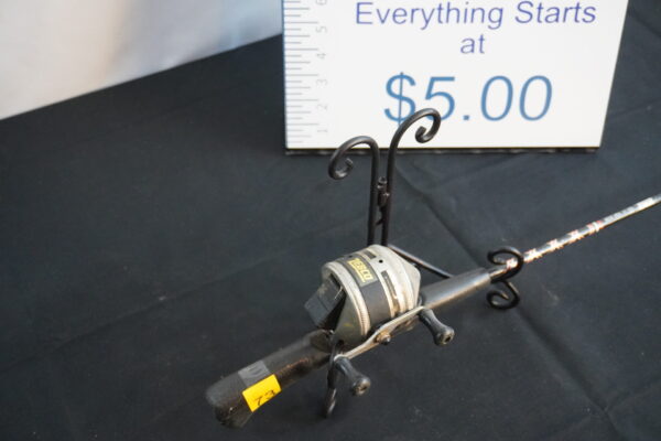Zebco 33 with a Quantum Stimula Shimano rod 6.5" even has a artificial worm on it. Its ready!!