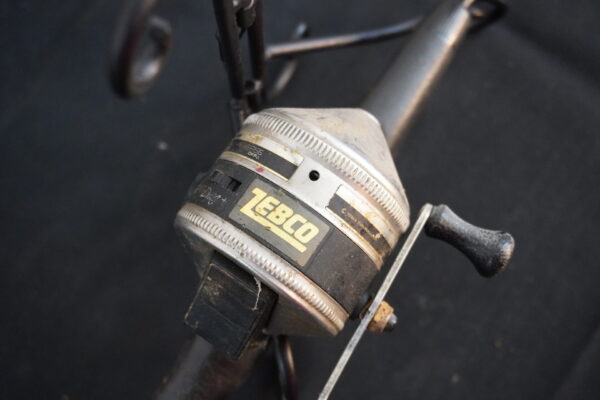 Zebco 33 with a Quantum Stimula Shimano rod 6.5" even has a artificial worm on it. Its ready!! - Image 2