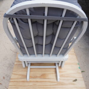 White rocker/glider nice codition