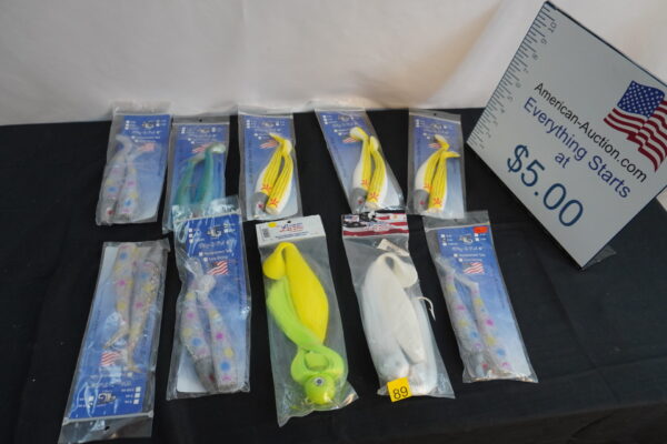 10 Fishing lures some 3oz,4oz and some 8oz